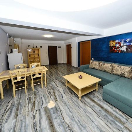 Apartament Bogdan Мамая Экстерьер фото