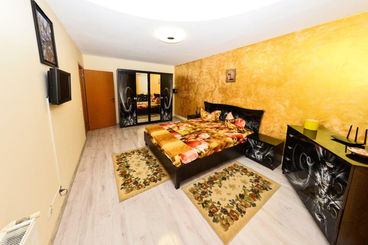 Apartament Bogdan Мамая Экстерьер фото